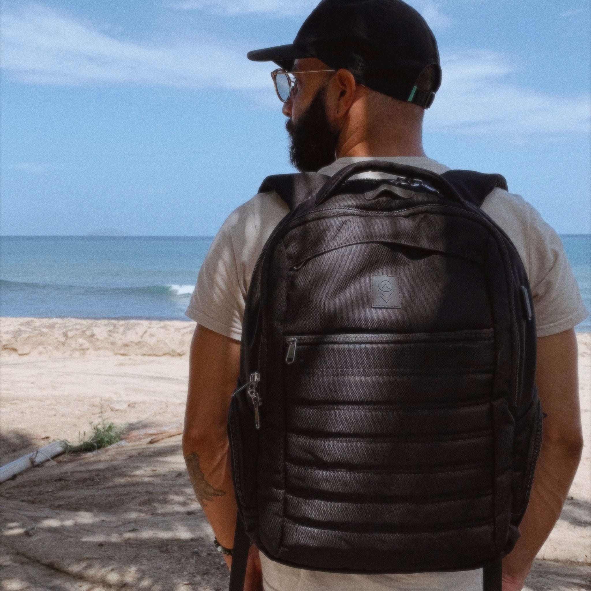 ambassador world travel backpack 28L Ambassador+ 2.0 (Black Label)